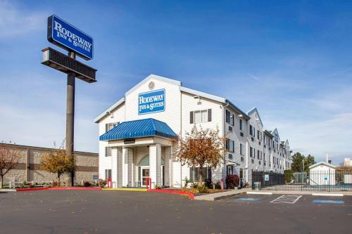 Rodeway Inn & Suites Nampa - main image