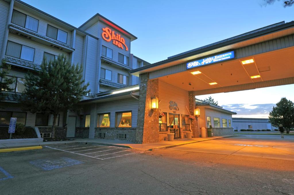 Shilo Inn Suites Hotel - Nampa Suites - main image