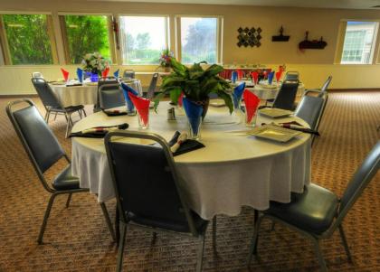 Shilo Inn Suites Hotel - Nampa Suites - image 10
