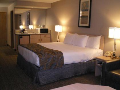 Shilo Inn Suites Hotel - Nampa Suites - image 4