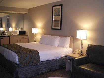 Shilo Inn Suites Hotel - Nampa Suites - image 5