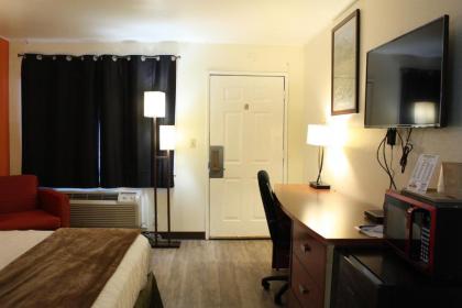 Nampa Downtown Inn - image 10