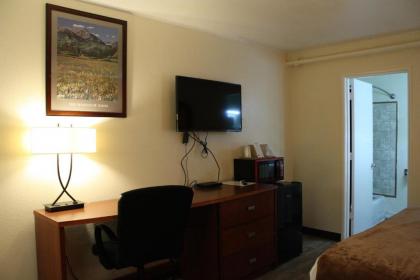 Nampa Downtown Inn - image 12
