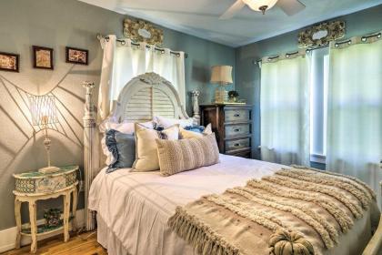 Cute Home in Downtown Nampa with Patio and Yard! - image 12