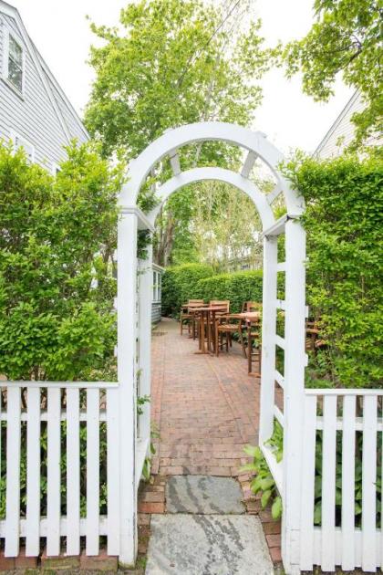 Anchor Inn - image 10