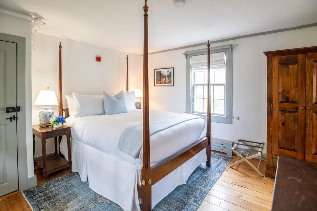 Anchor Inn - image 5