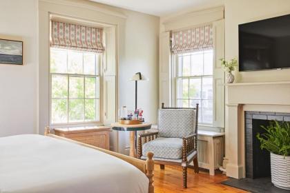 Faraway Nantucket - image 11