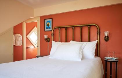Cliff Lodge - image 12