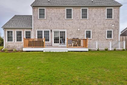 Spacious Nantucket Home Near Beach and Town Center!