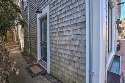 Couples Retreat in Nantucket Walk to Attractions! - image 5