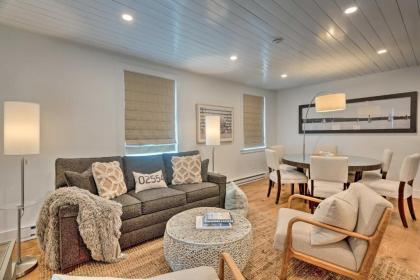 Airy Nantucket Escape in Historic Downtown! - image 2
