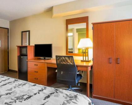 Sleep Inn Naperville - image 8