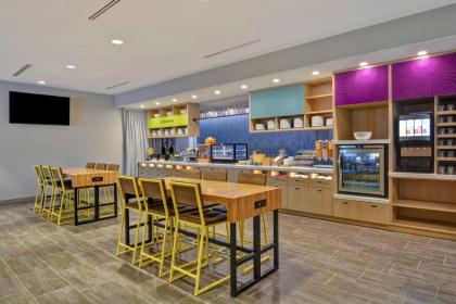 Home2 Suites By Hilton Naples I-75 Pine Ridge Road - image 15