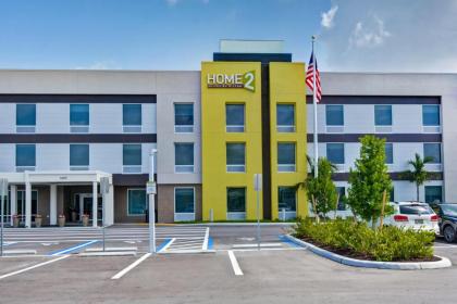 Home2 Suites By Hilton Naples I-75 Pine Ridge Road - image 17