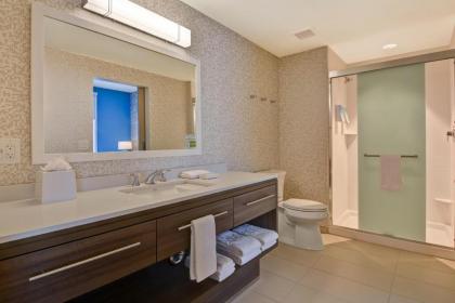 Home2 Suites By Hilton Naples I-75 Pine Ridge Road - image 8