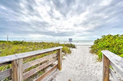 Naples Home with Pool about 1 Mi to Bluebill Beach!