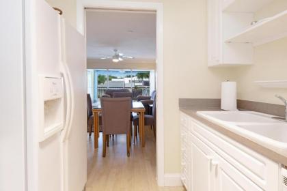 Olde Naples Condo #813 - image 12