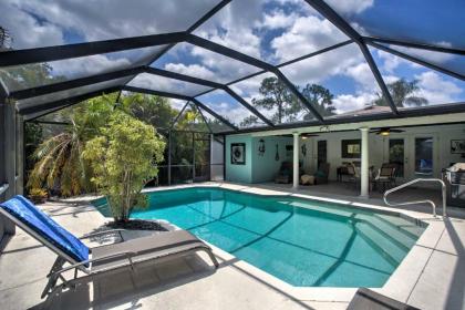 Cozy Naples Home with Lanai   1 mi to Bluebill Beach