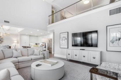 Naples Square Paradise - image 5