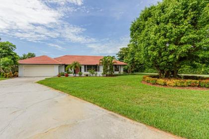 Kings Lake Blvd Private Garden View - image 12