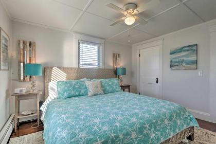 Charming Cottage about 5 Mi to Narragansett Beach! - image 7