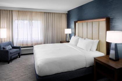 DoubleTree by Hilton Nashua - image 12