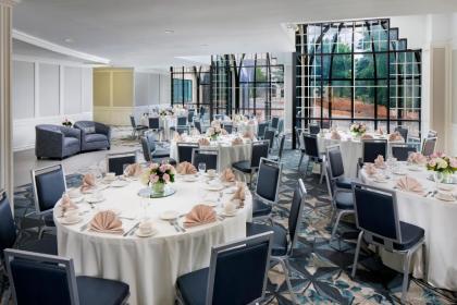 DoubleTree by Hilton Nashua - image 18
