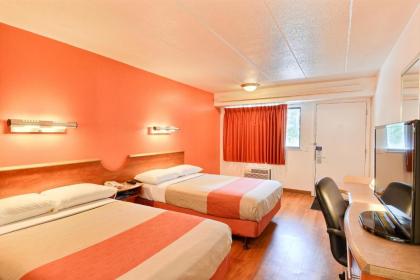 Motel 6-Nashua NH - South - image 13