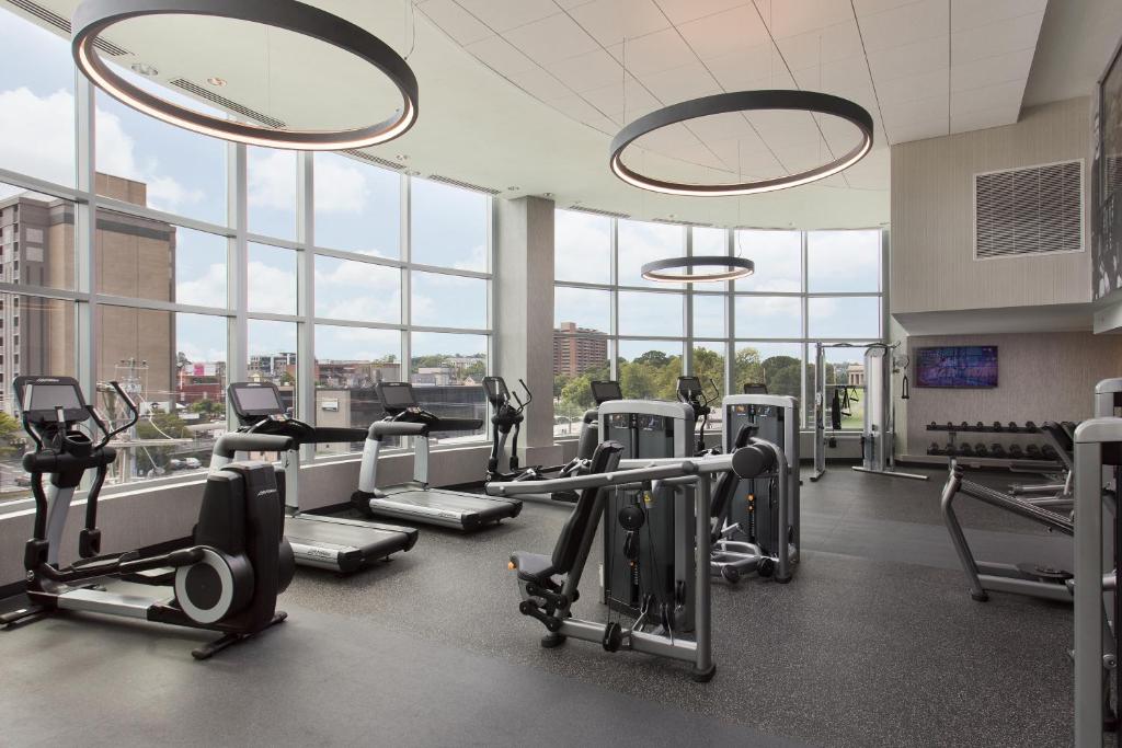 Nashville Marriott at Vanderbilt University - image 4