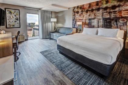 Courtyard by Marriott Nashville Vanderbilt West End - image 4