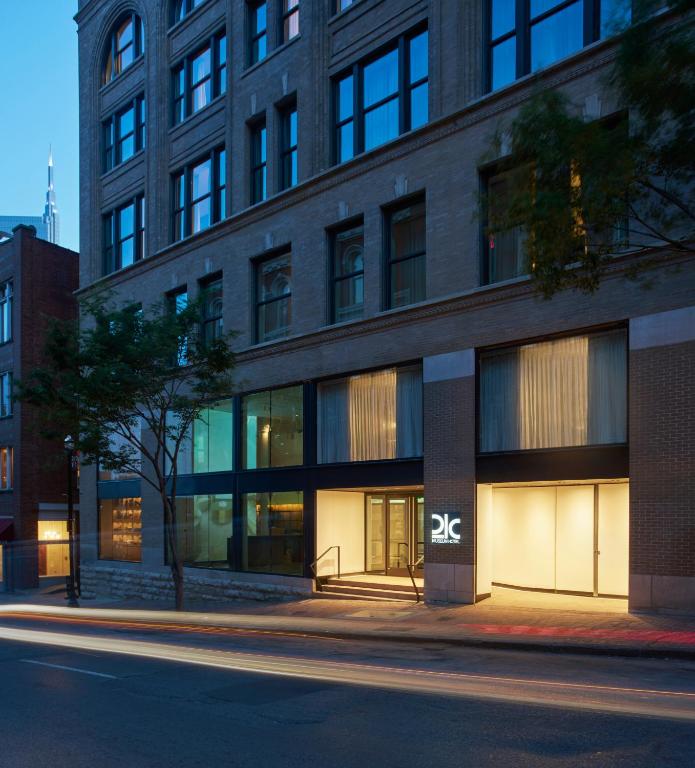 21c Museum Hotel Nashville - image 2
