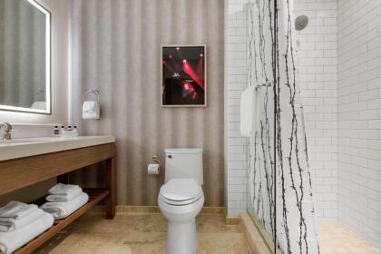 Cambria Hotel Nashville Downtown - image 2