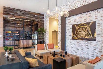 Holiday Inn & Suites - Nashville Downtown - Conv Ctr an IHG Hotel - image 3