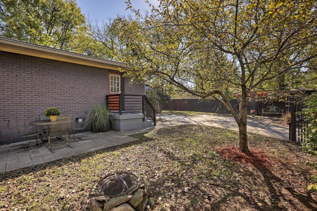 Updated Home with Patio and Yard - Walk to Music Row! - image 3