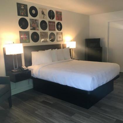 Hillside Crossing Nashville a Ramada by Wyndham - image 3