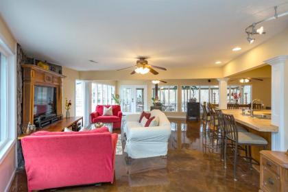 Grand Dream Vacation Home in Nashville 7+ beds!
