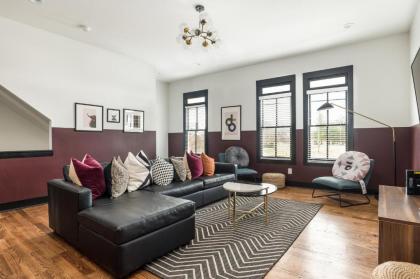 Monroe Unit 3 - Charming 4BR Condo in Heart of Nashville - image 2