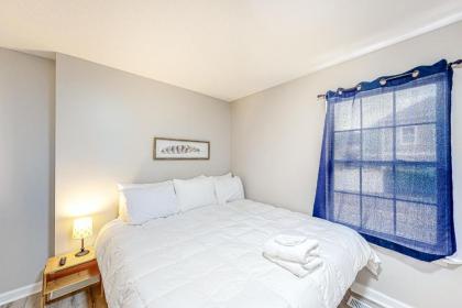 Nashville Oasis - image 12