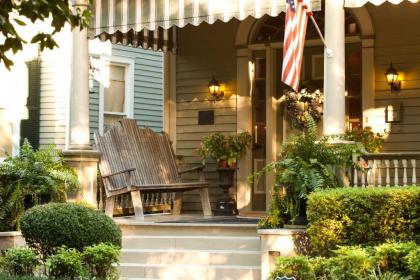 Devereaux Shields House - image 15