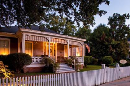 Devereaux Shields House - image 5