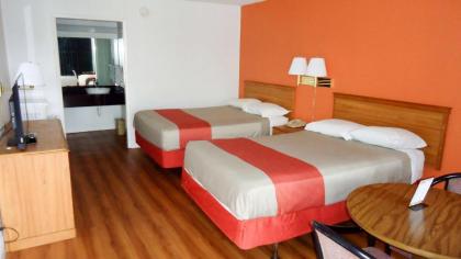 Motel 6-Natchitoches LA - image 2