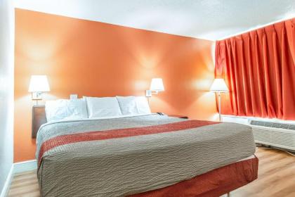 Motel 6-Natchitoches LA - image 8