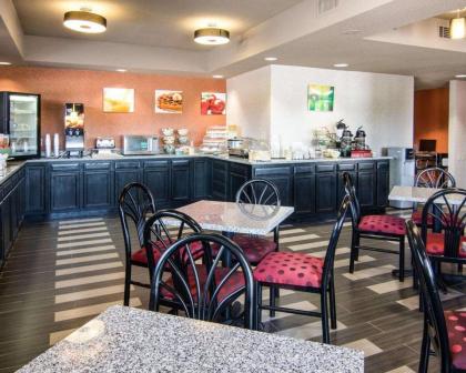 Quality Inn Natchitoches - image 10