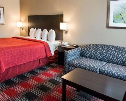Quality Inn Natchitoches - image 2