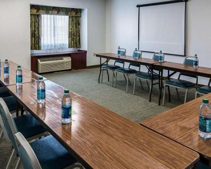 Econo Lodge Inn & Suites Natchitoches - image 15