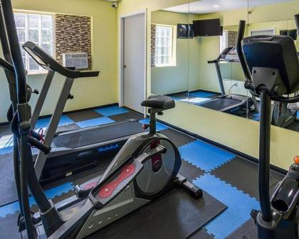 Econo Lodge Inn & Suites Natchitoches - image 7