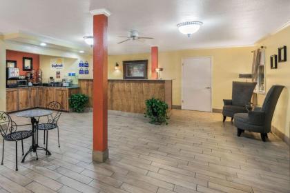 Days Inn by Wyndham Natchitoches - image 3