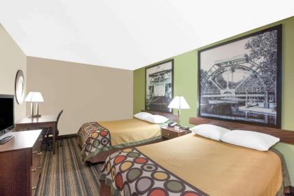 Super 8 by Wyndham Natchitoches - image 8