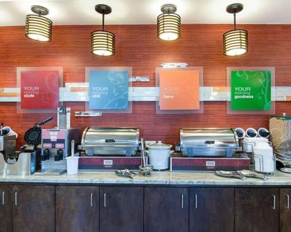 Comfort Suites Natchitoches - image 2