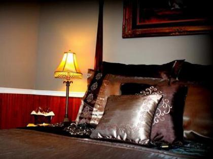 Sweet Cane Inn - image 12